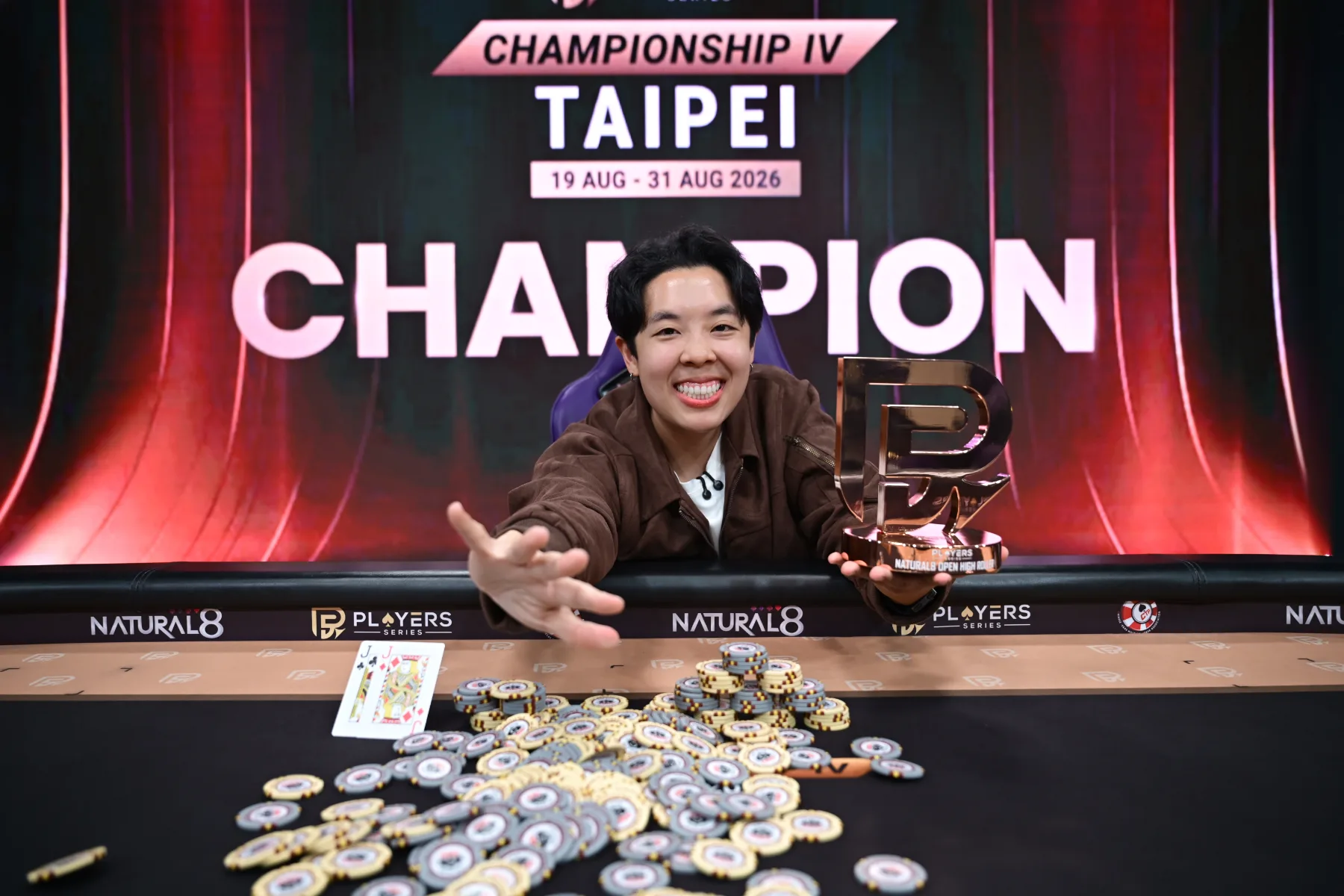PS Championship IV: First Champions Rise As N8 Open Main Event Action Begins